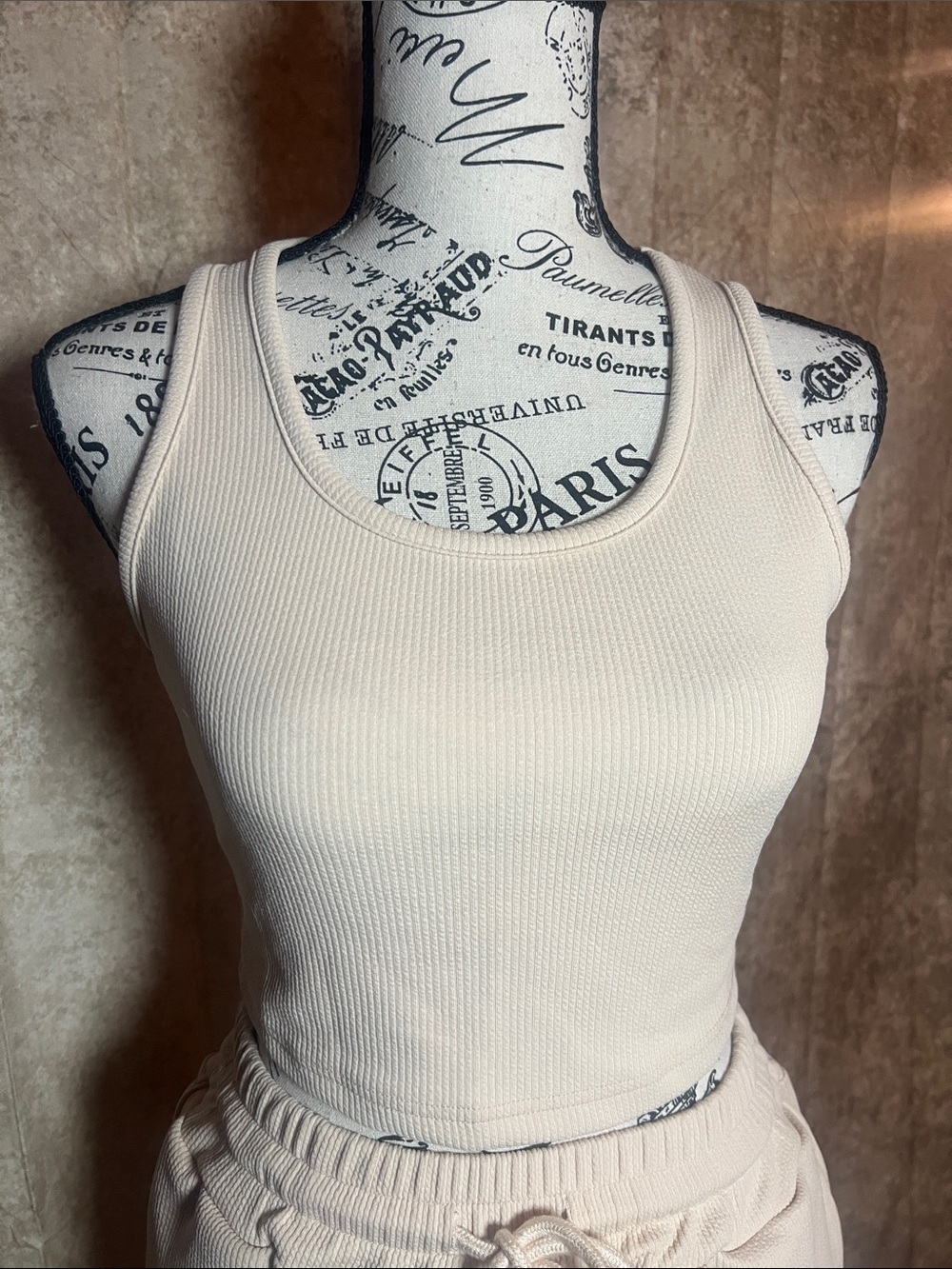 NWOT Cream Ribbed Tank & Drawstring Shorts Set - Picture 2 of 5